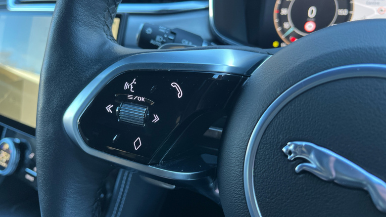 Jaguar F-Pace 2.0 P400e R-Dynamic SE Black 5dr Auto AWD Estate